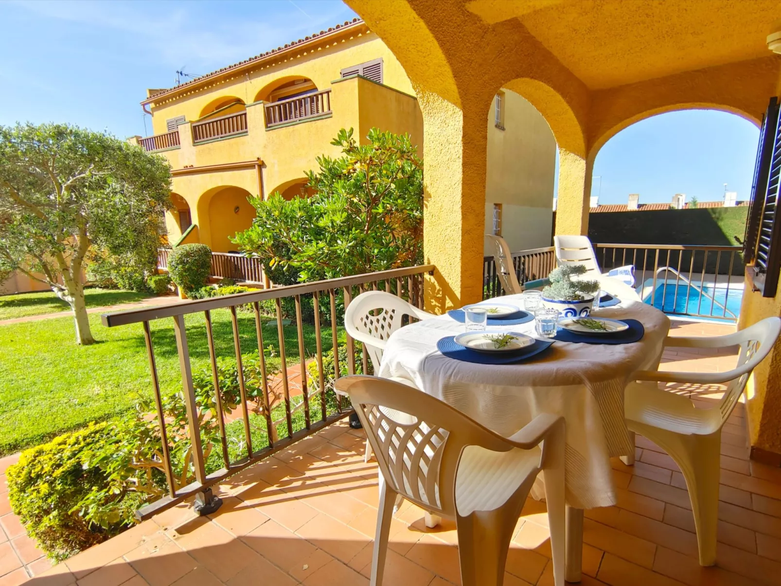 Urlaubswohnung Ibiza an der Costa Brava-Dehors