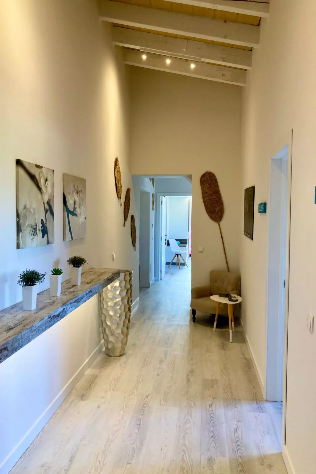 Nettes Ferienhaus in Llucmajor mit Großer Terrasse-Dedans