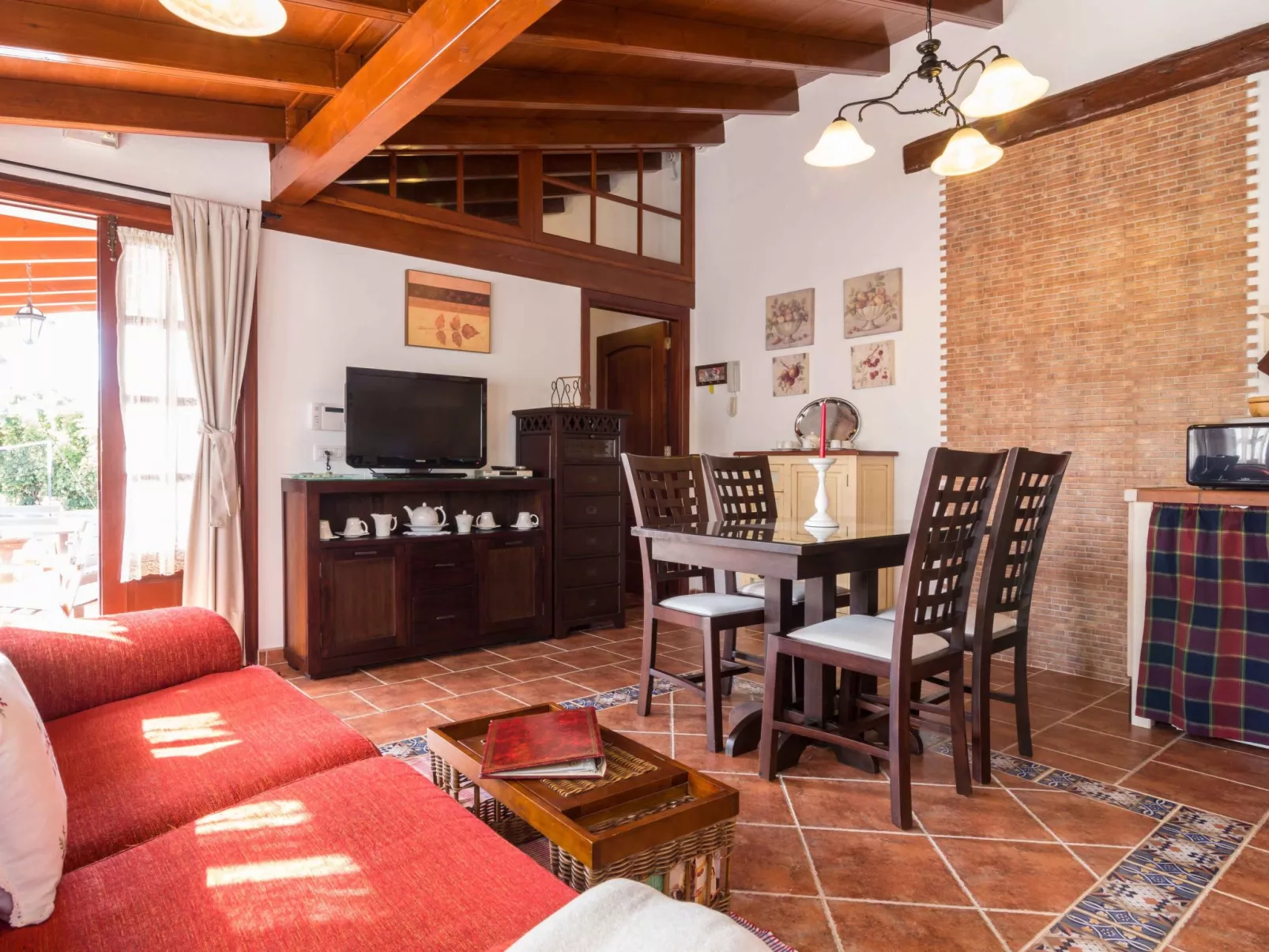 Familienfinca auf dem Lande mit Schwimmbad-Inside