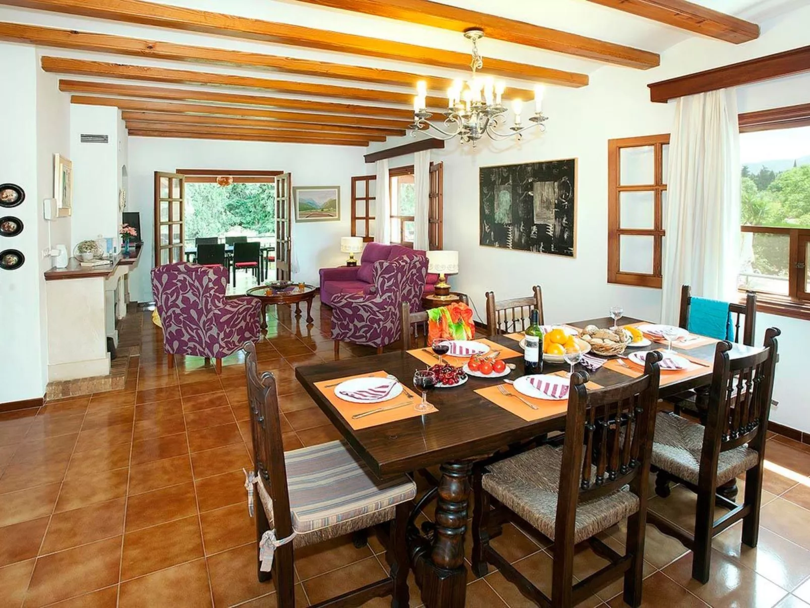 Villa 800 m vom Zentrum von Pollença entfernt-Inside