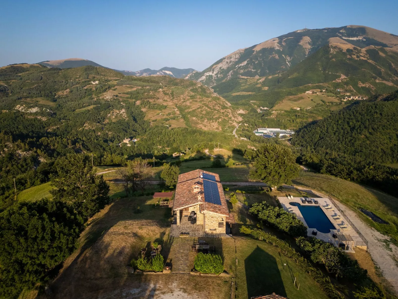 Ca Quattrocchi, Marcheholiday-Image-tags.info