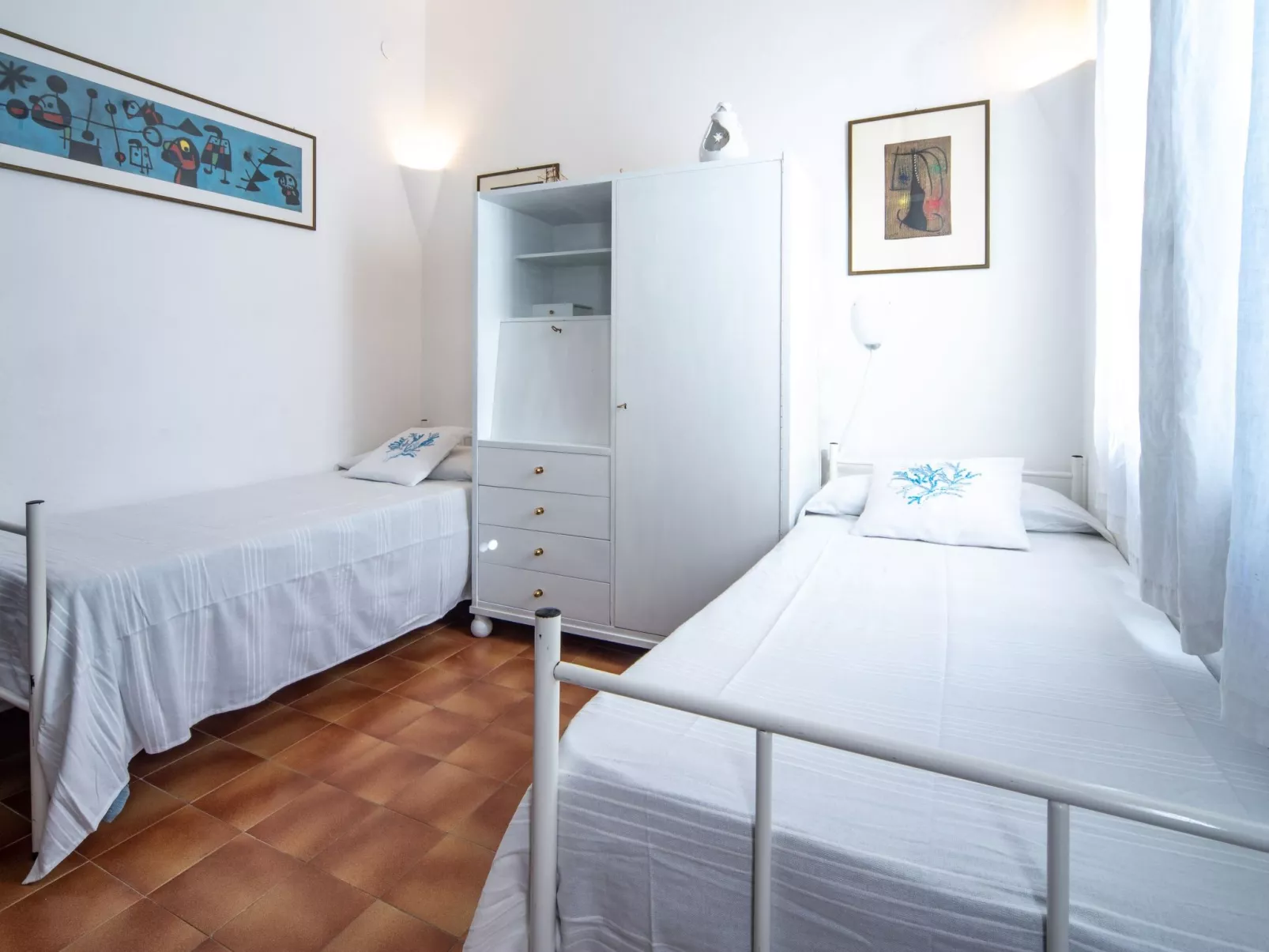 Schöne freistehende Villa nur wenige Schritte vom Strand entfernt in Costa Rei-Drinnen