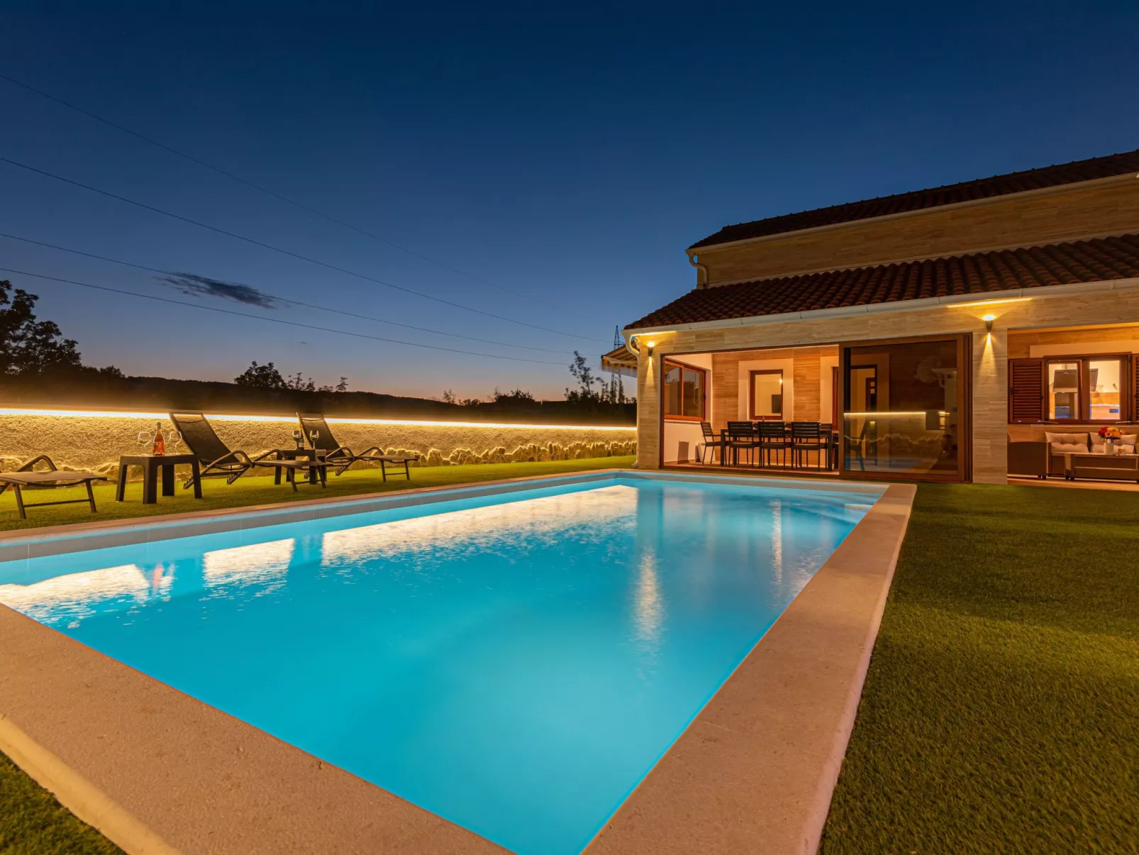 Villa Casa Del Sol-Outside