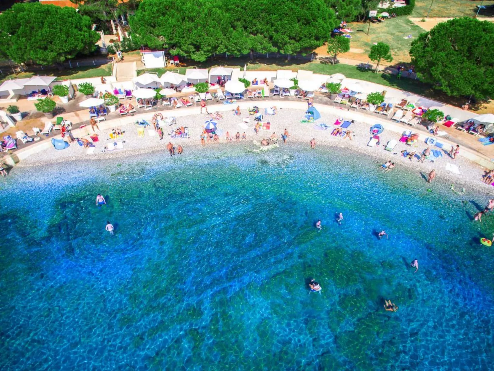 In Medulin mit Privatparkplatz-Outside