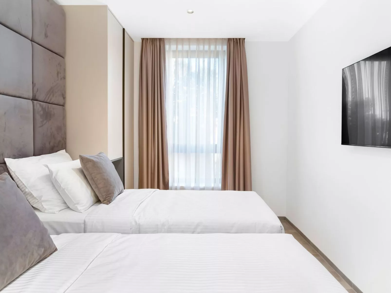 Fly Room - A1-Inside