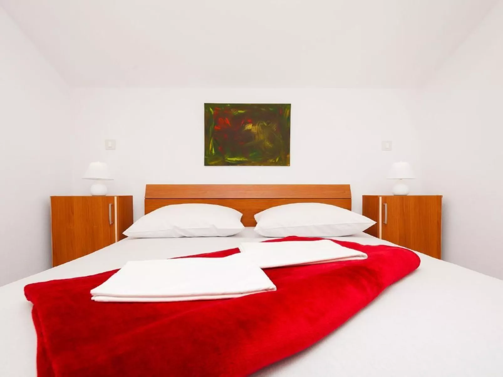 Moderne Ferienwohnung mit jacuzzi-Dedans