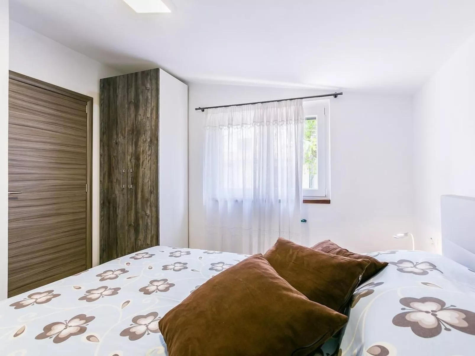 "Elvira" mit Terrasse-Dedans