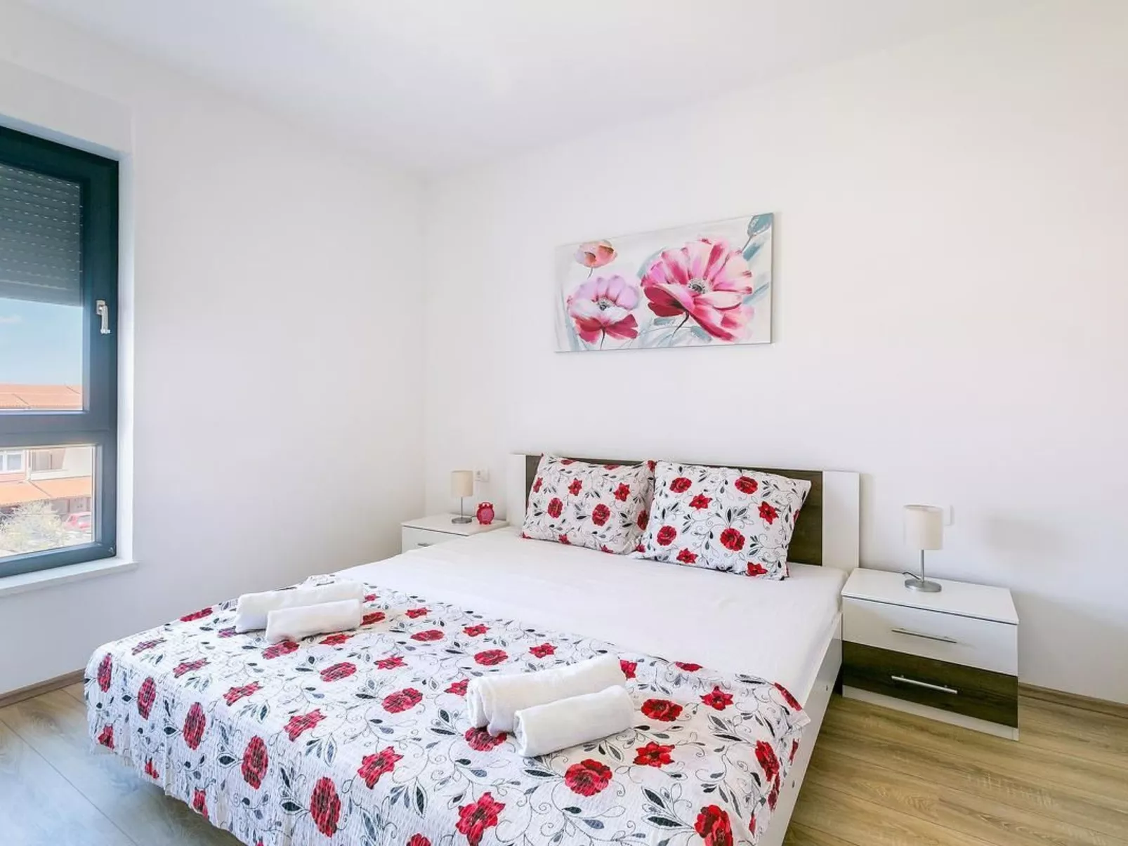 Wohnung "Nevia B6" mit Blick auf das Wasser-Dedans