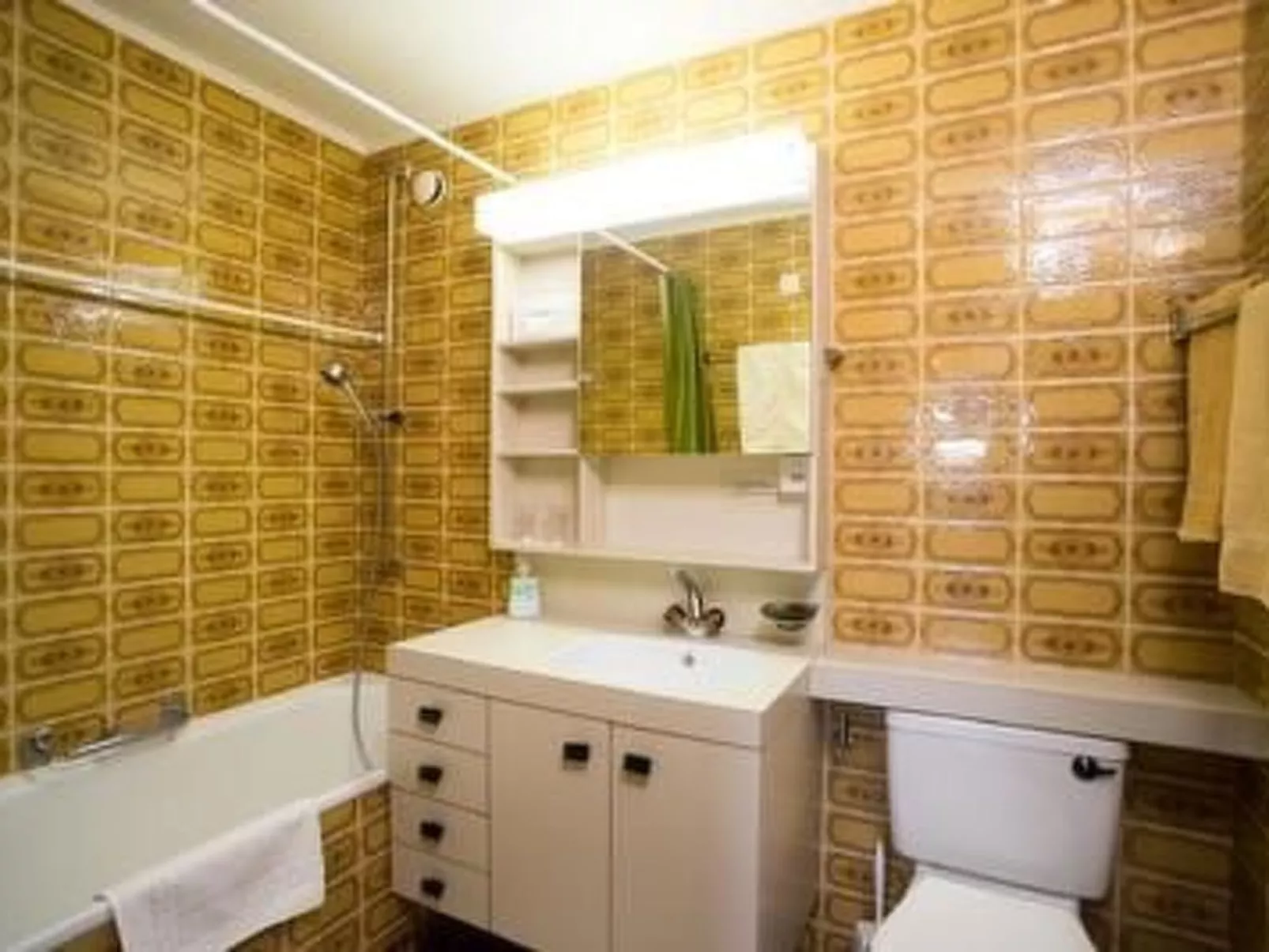 Wohnung Aden-Image-tags.info