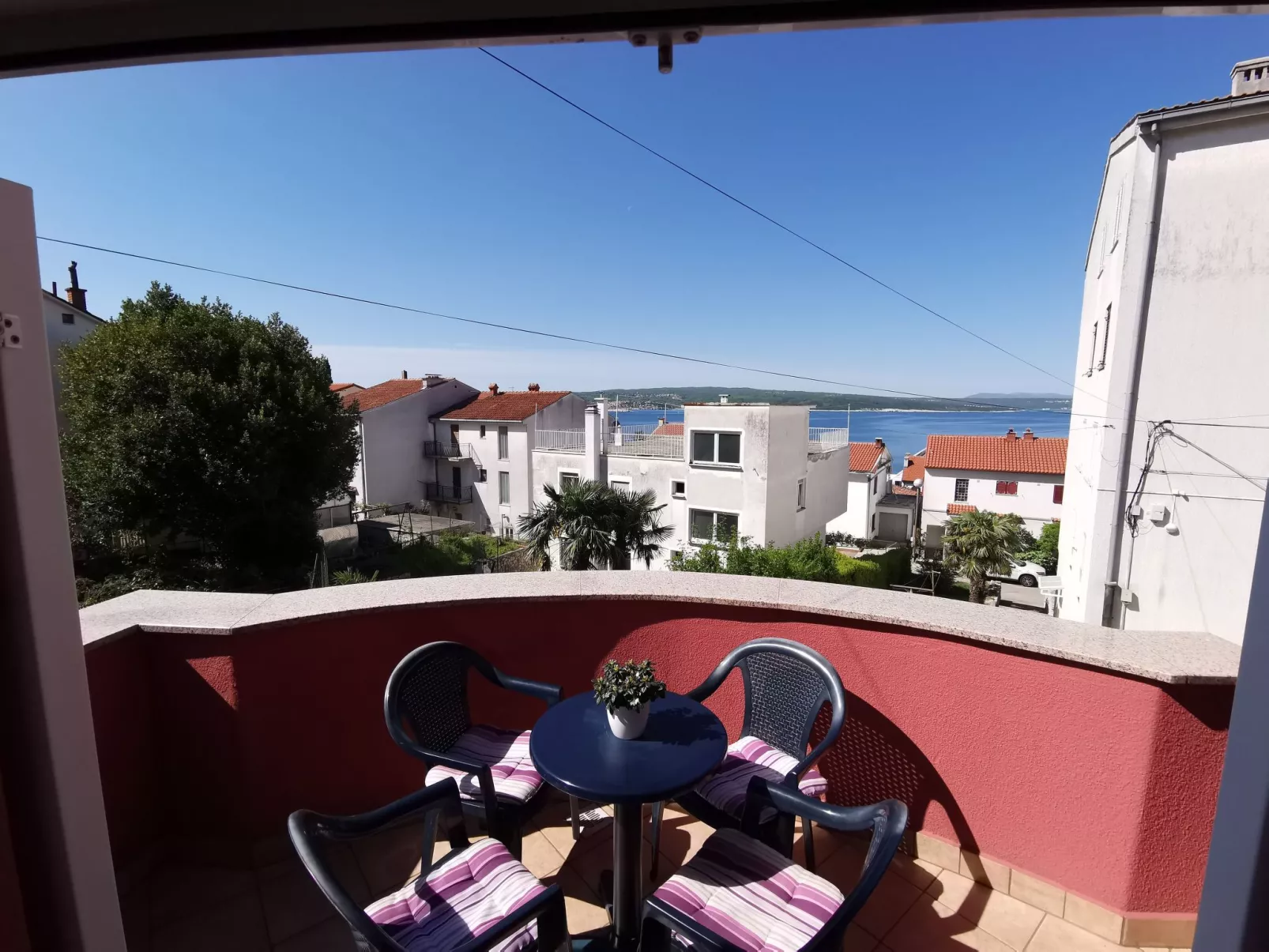 Wohnung in Crikvenica mit Balkon-Draußen