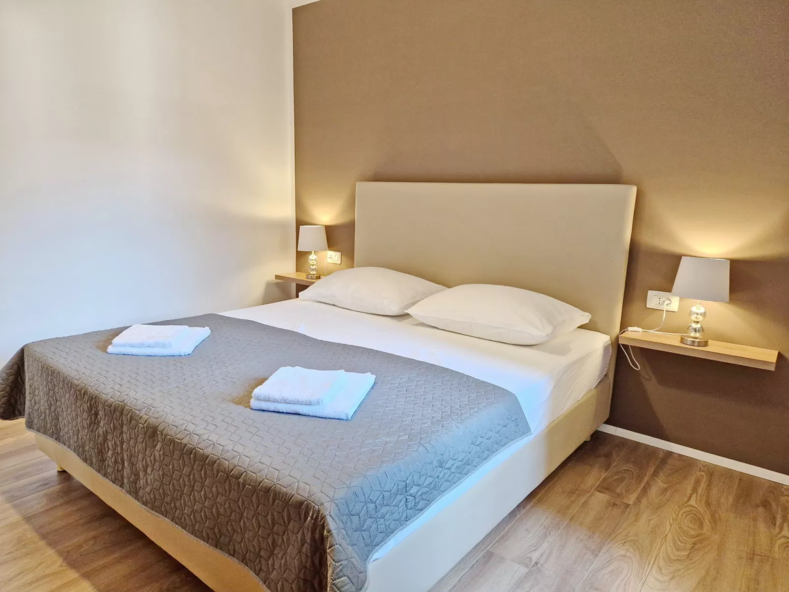 In Baška mit Eigenem Balkon-Inside