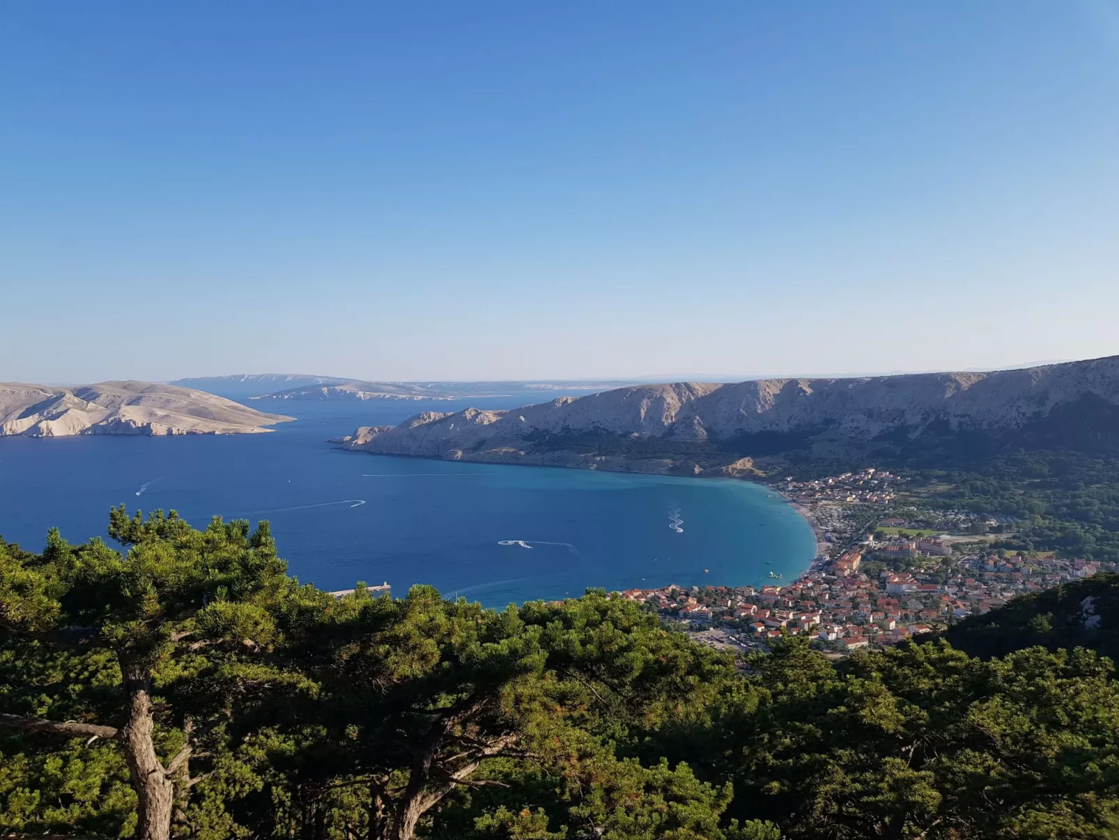 In Baška mit Eigenem Balkon - Draußen