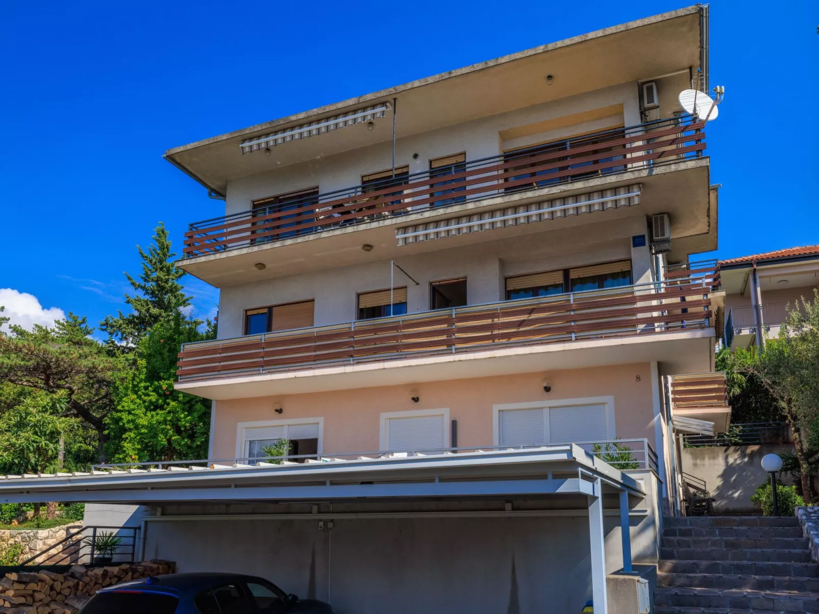 Wohnung Tanja-Draußen