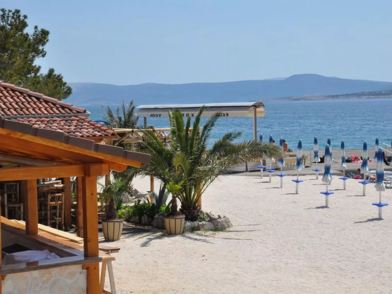Wohnung mit Balkon und Meerblick-Outside