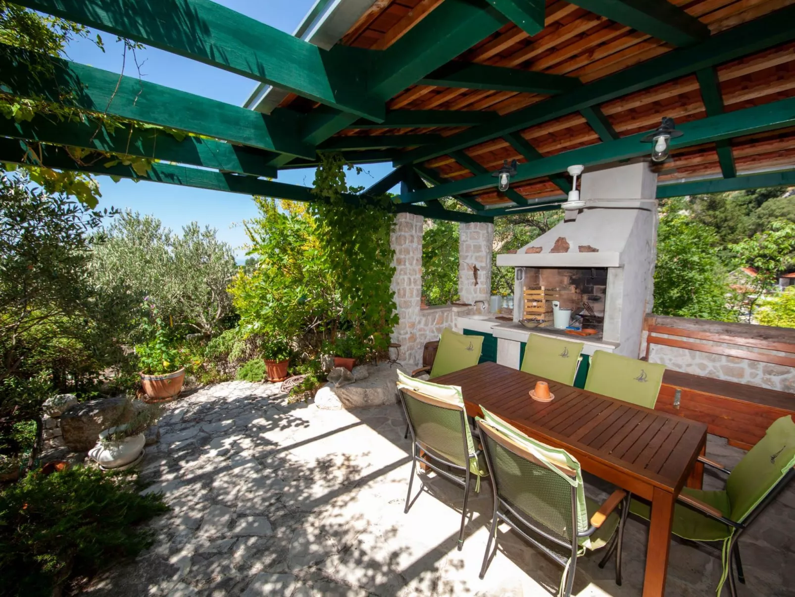 Mit Whirlpool-Draußen