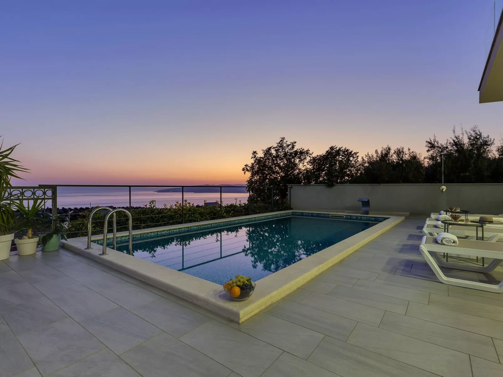 Villa inmitten der Natur in ruhiger Lage-Outside