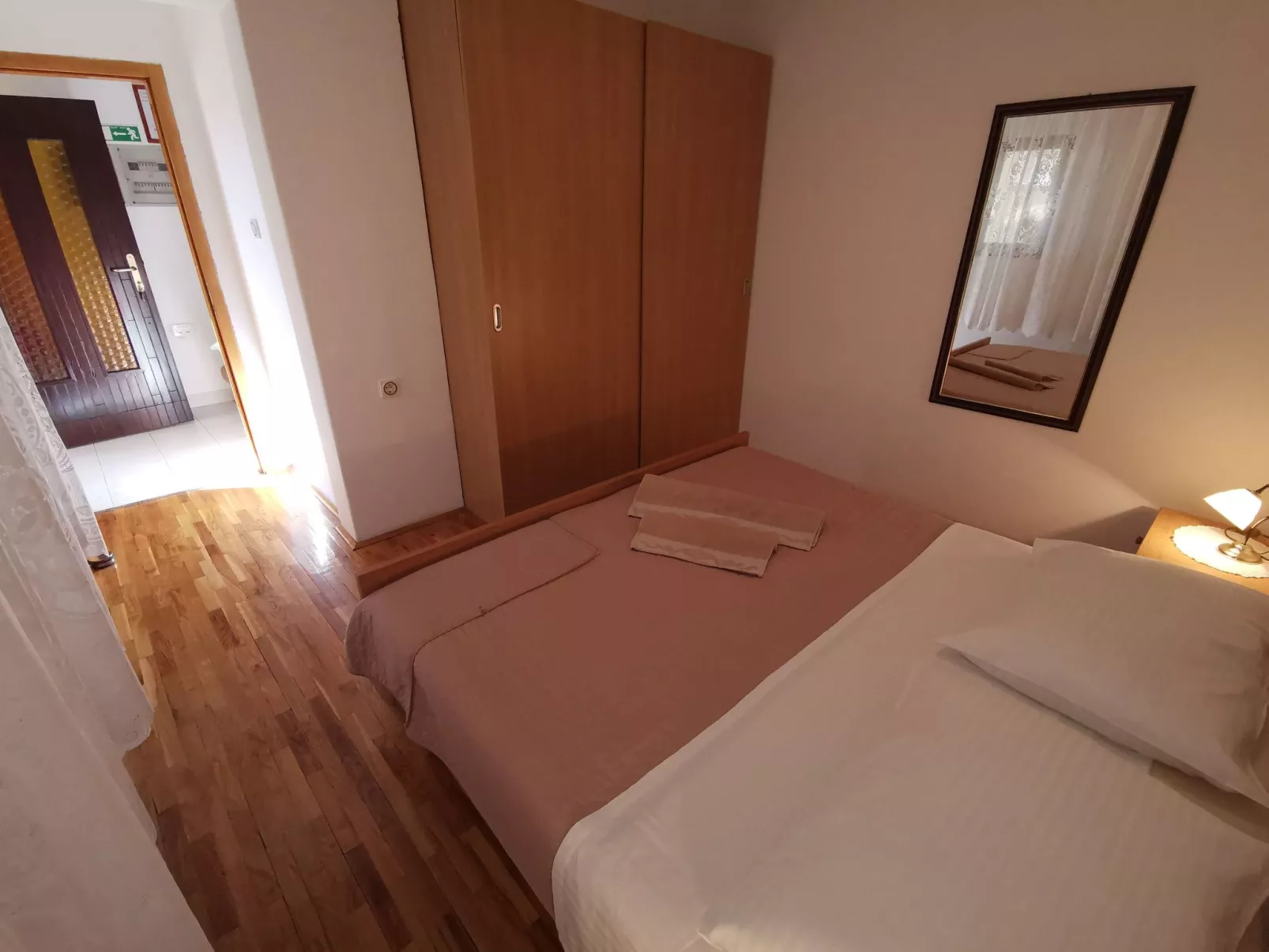 Appartement für 2-3 Personen mit Balkon-Drinnen