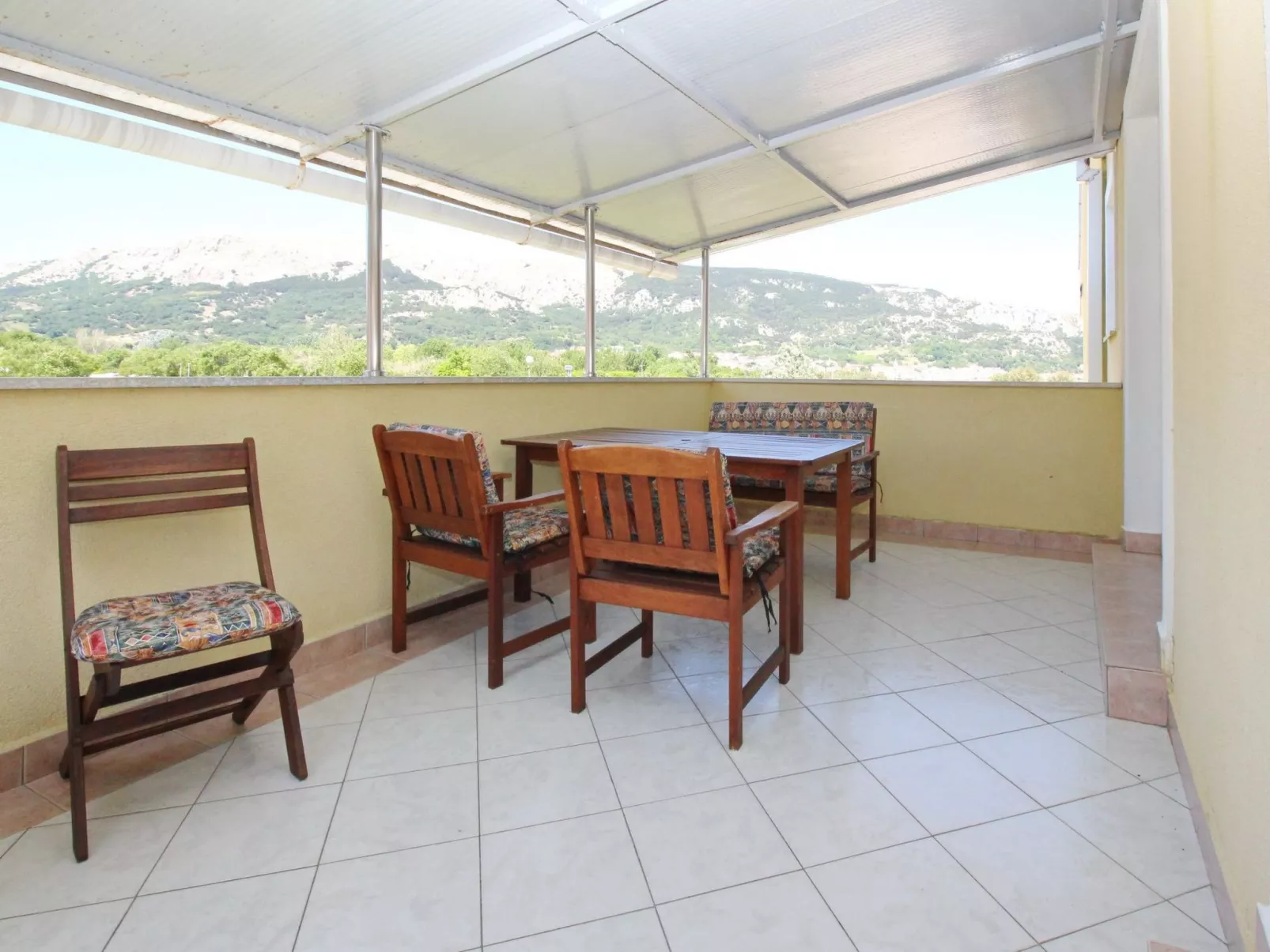 Appartement in Baška mit Eigenem Balkon-Dedans