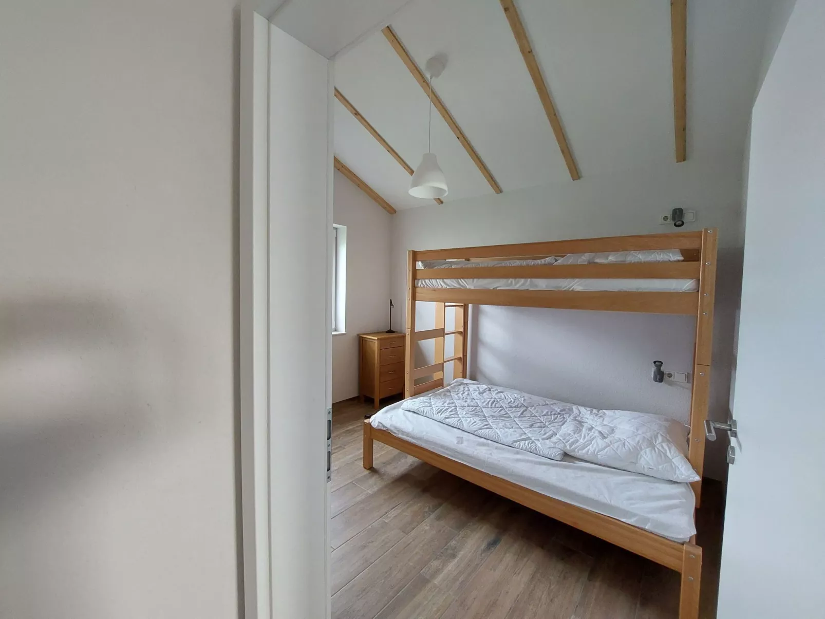 G13 Ferienhaus mit Garten und Fahrradschuppen-Inside