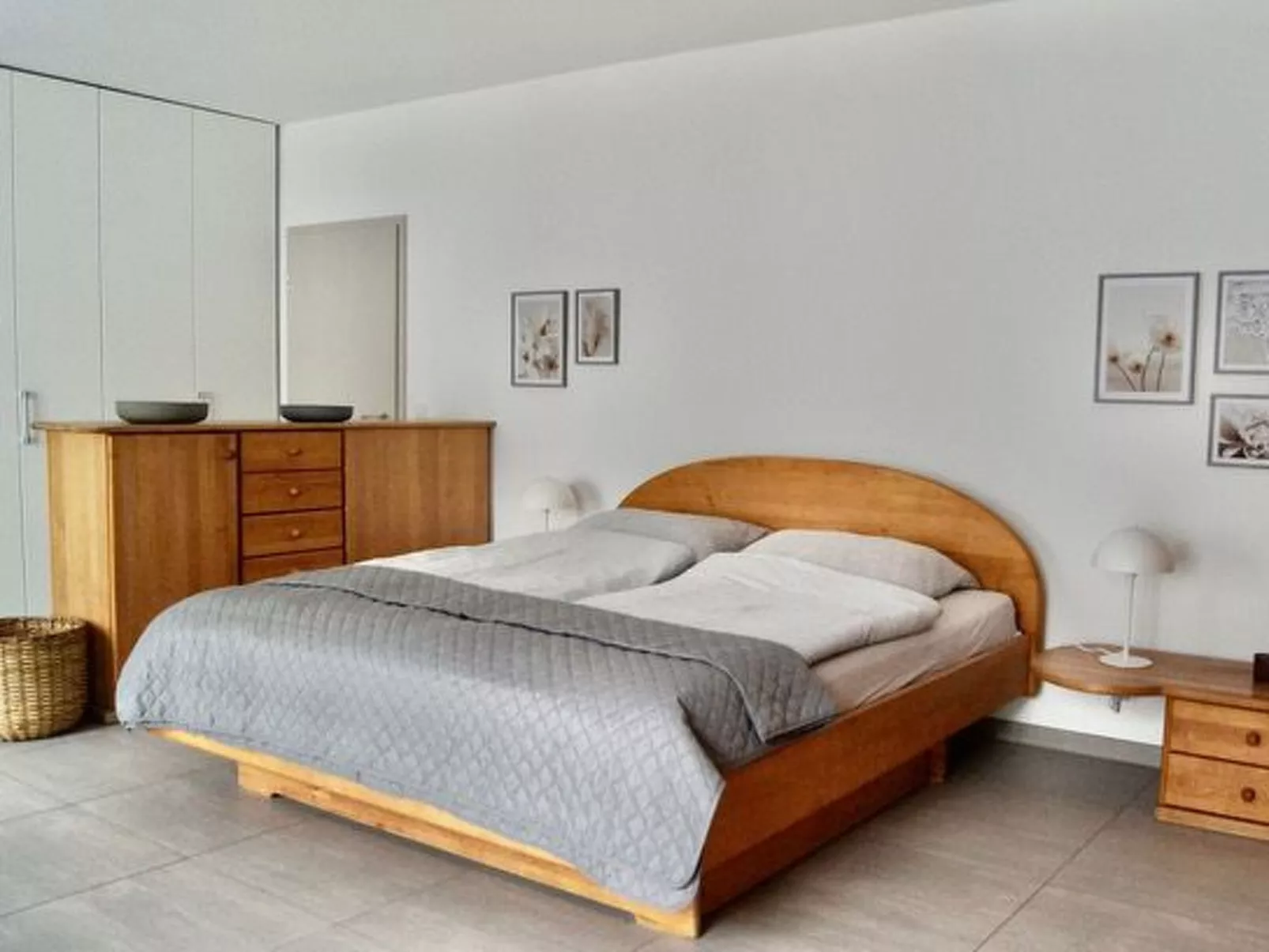 Großzügiges Haus mit traumhafter Gartenanlage-Image-tags.info