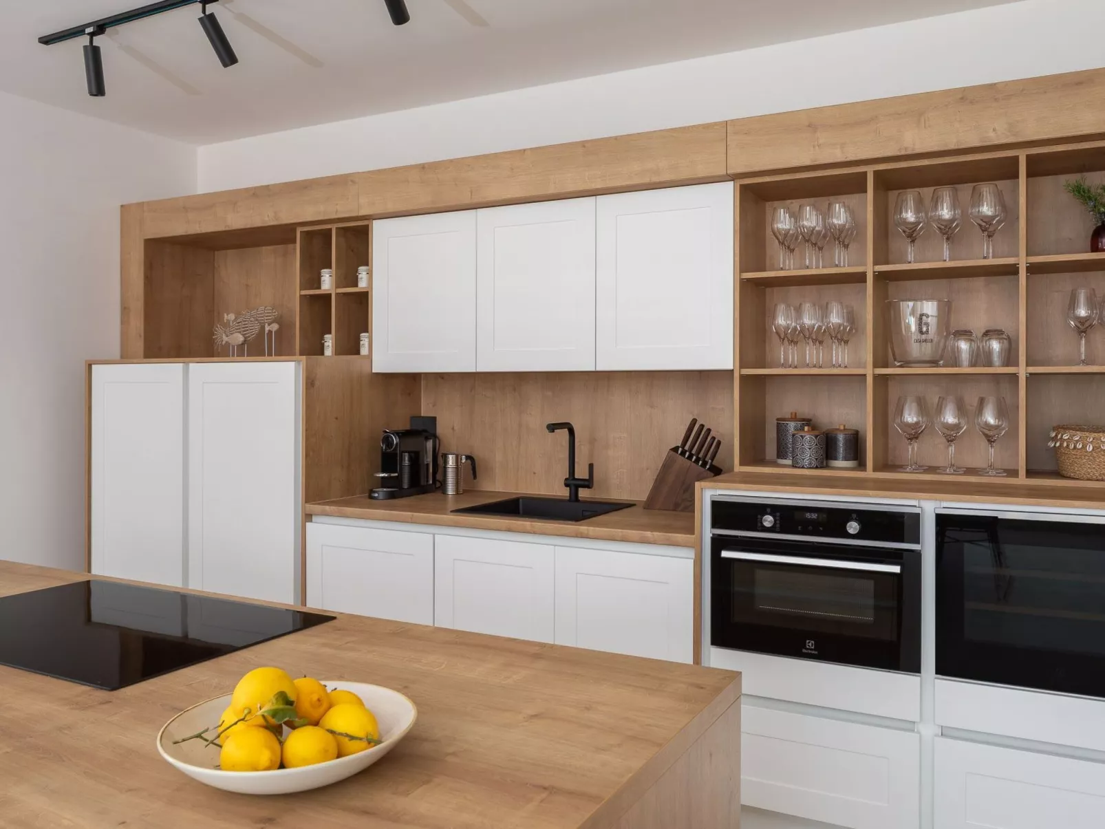 Villa Vespera mit atemberaubender Aussicht-Inside