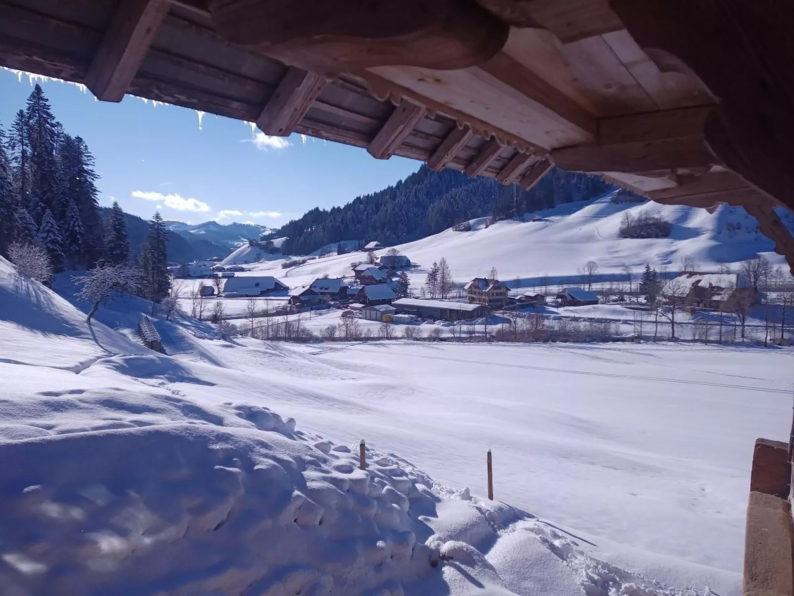 Antikes Ferienhaus-Dehors