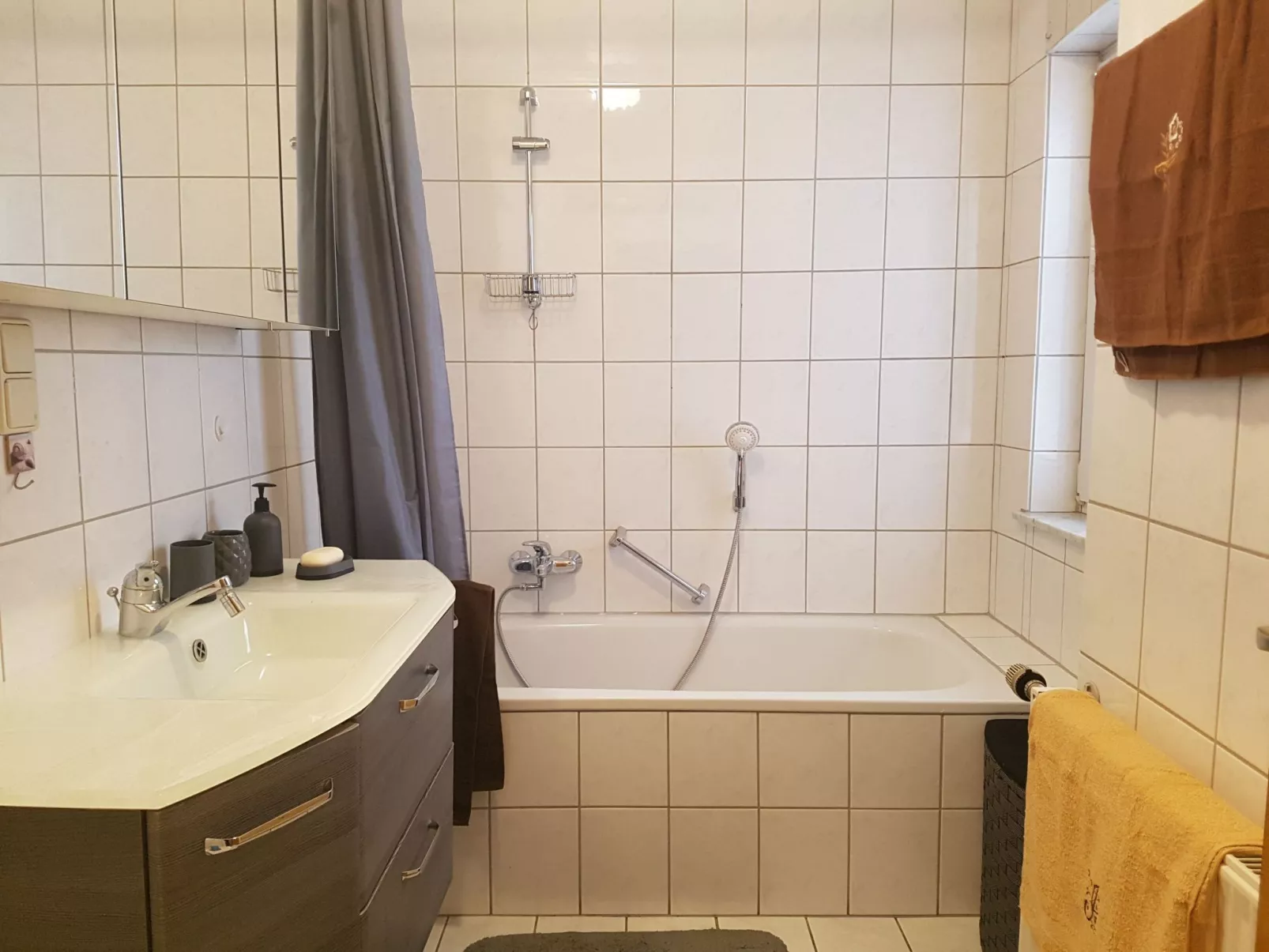 Amöneburg in Amöneburg-Dedans