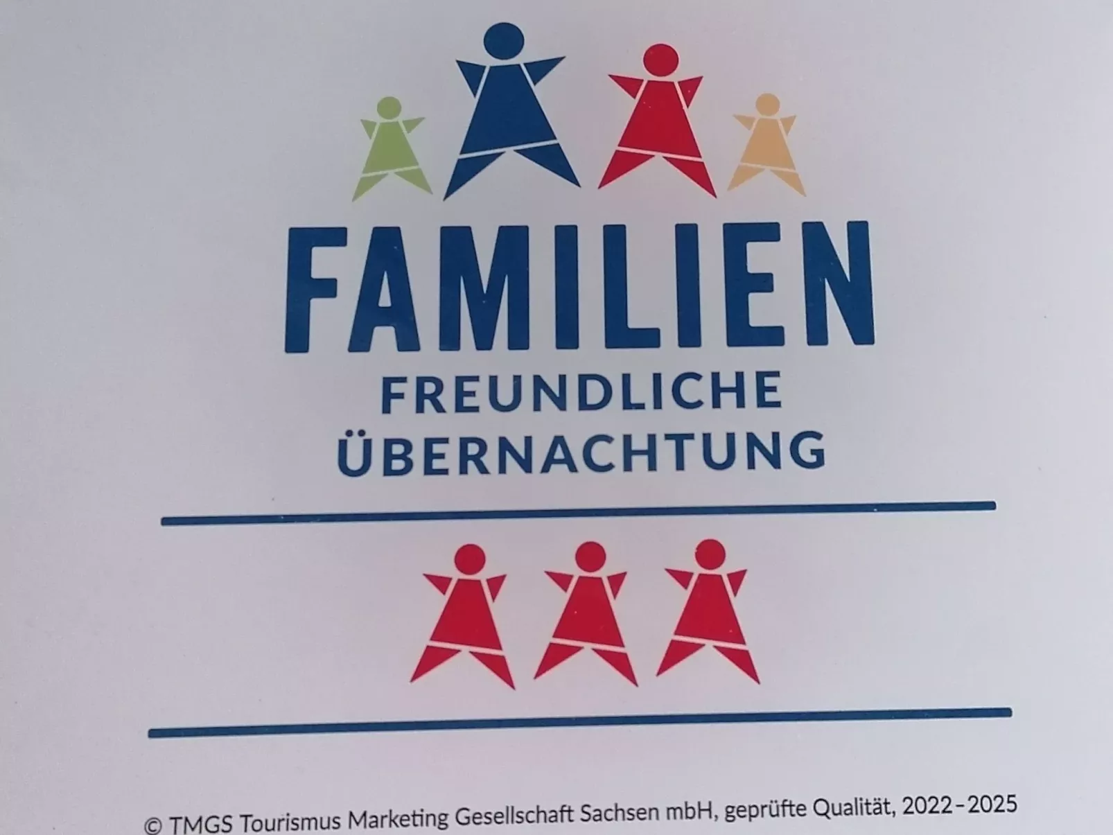 In Erlbach mit Grill und Terrasse-Outside