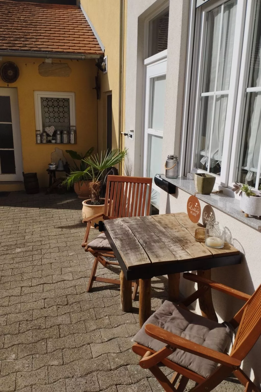 Tolle Ferienwohnung in Burkheim-Image-tags.info