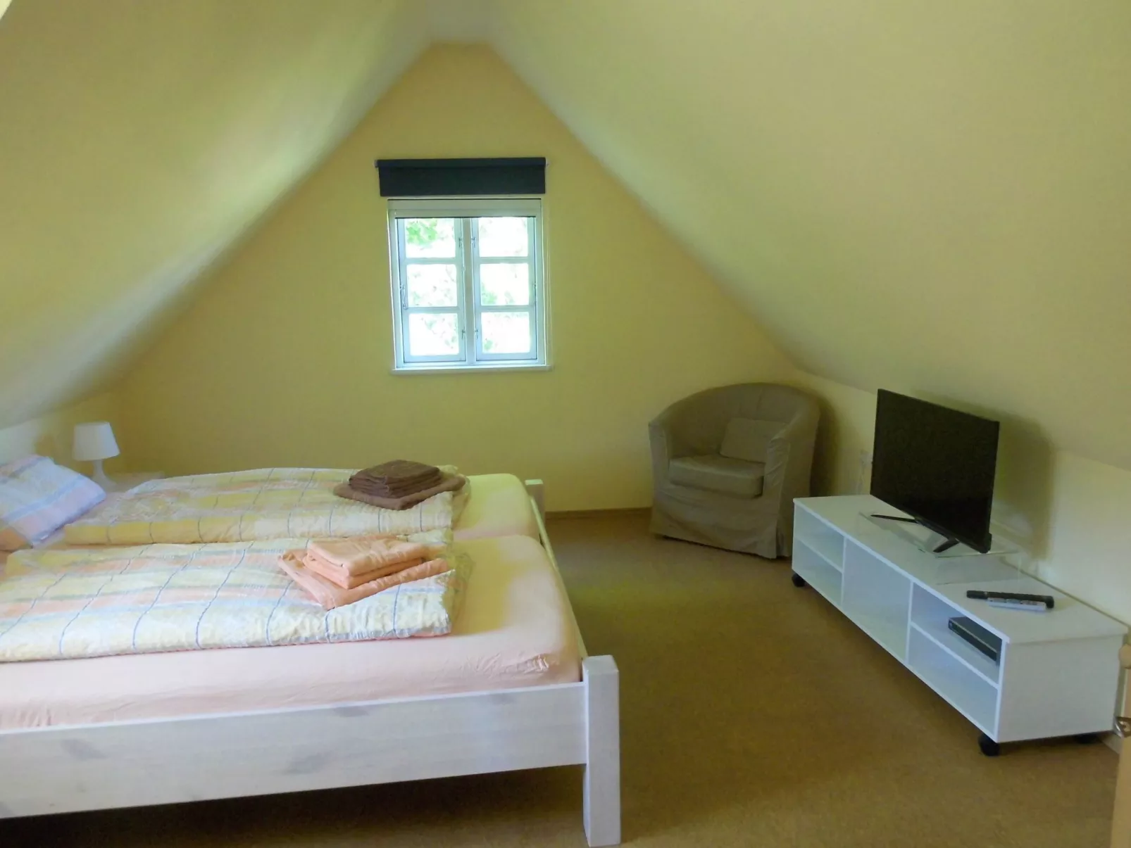 Haus in Zimmert mit Terrasse, Grill und Garten-Inside