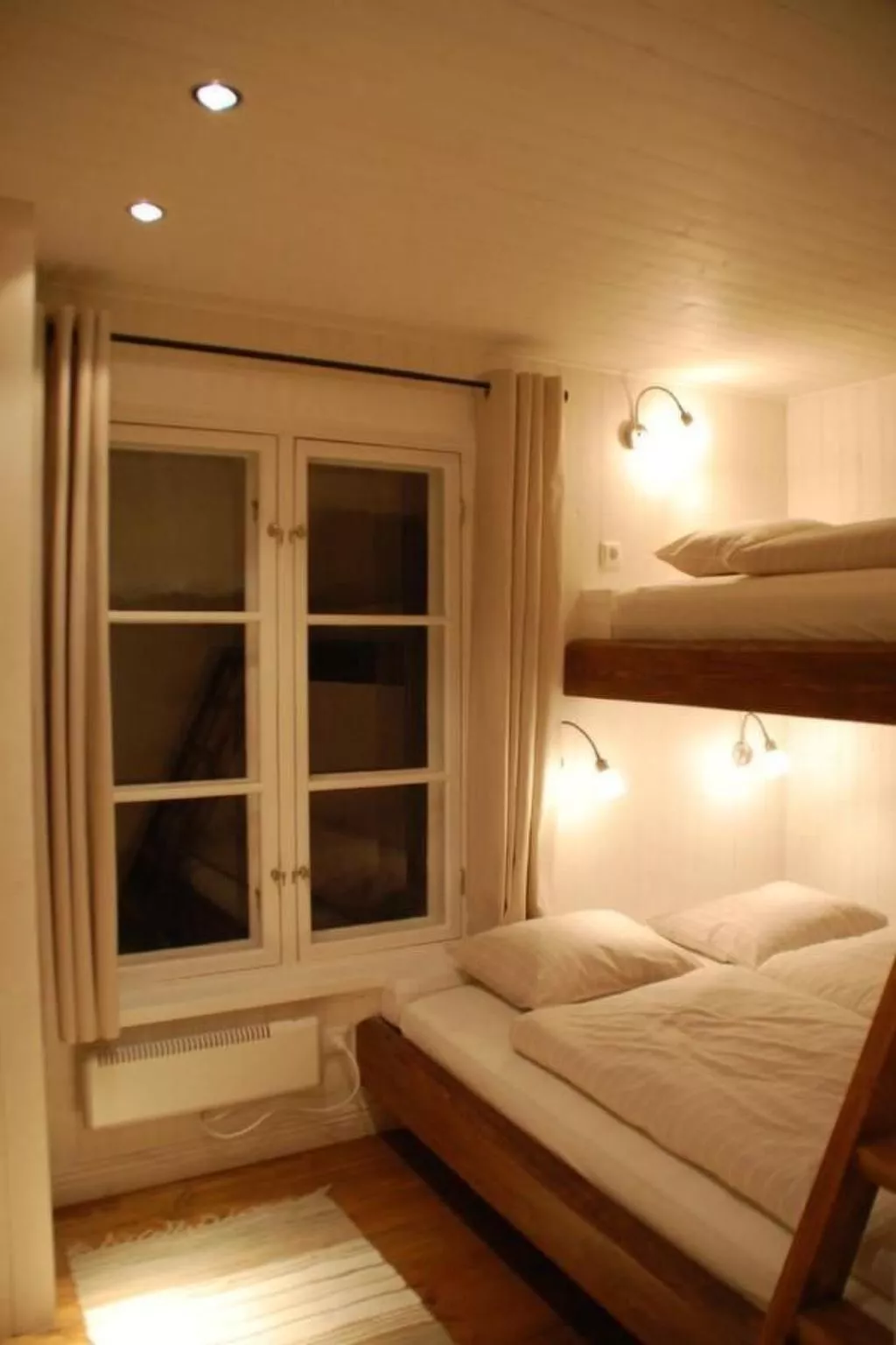 Charmantes Ferienhaus in der Wildnis Lapplands-Dedans