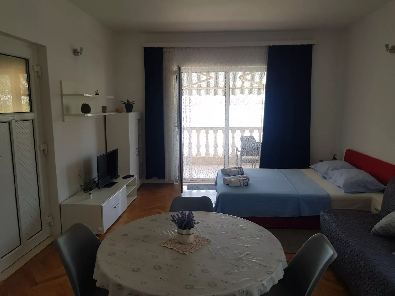 Für 4 Personen-Inside