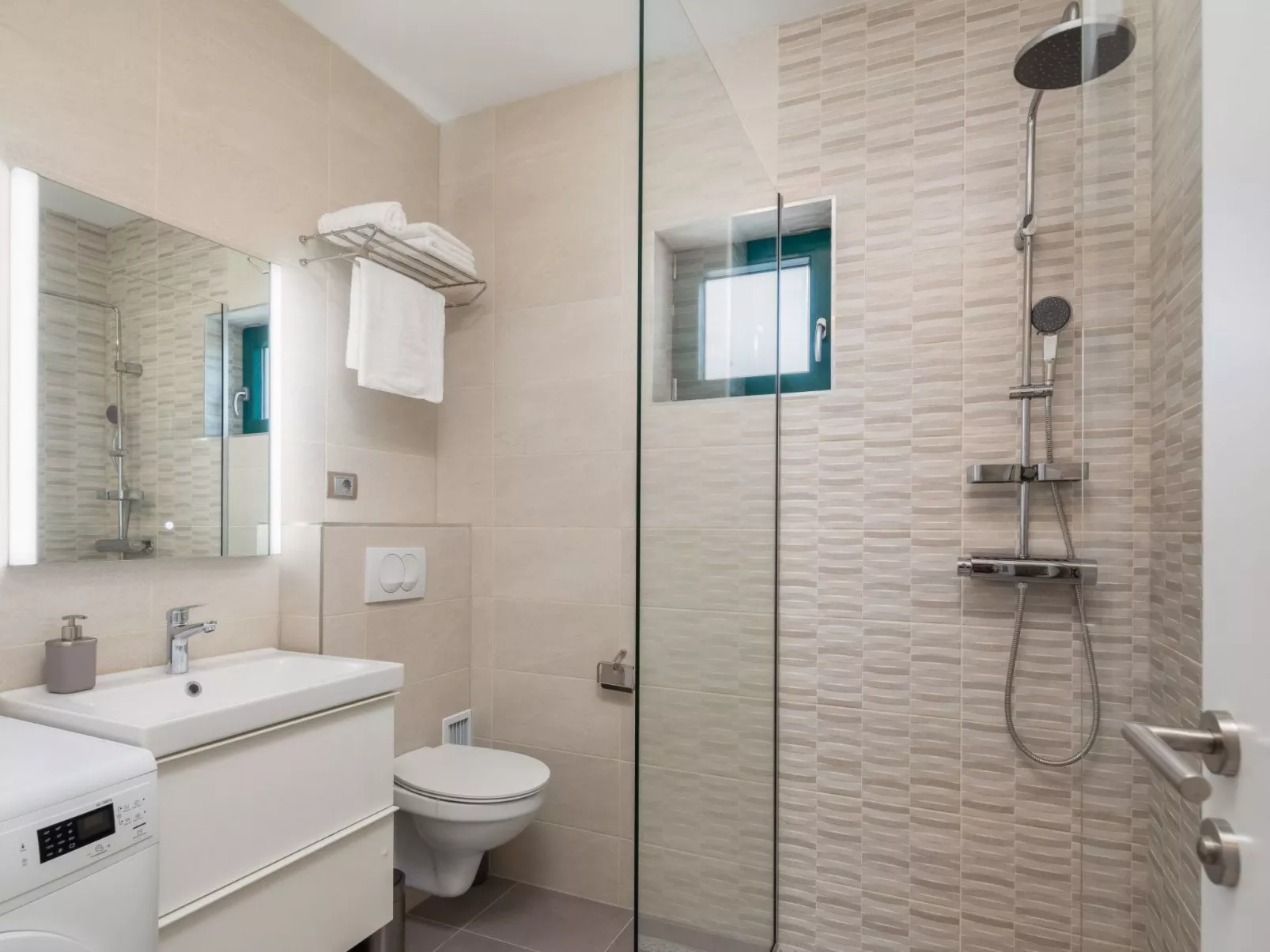 Haus für 11 Personen und 1 Kind in Razvode-Image-tags.info