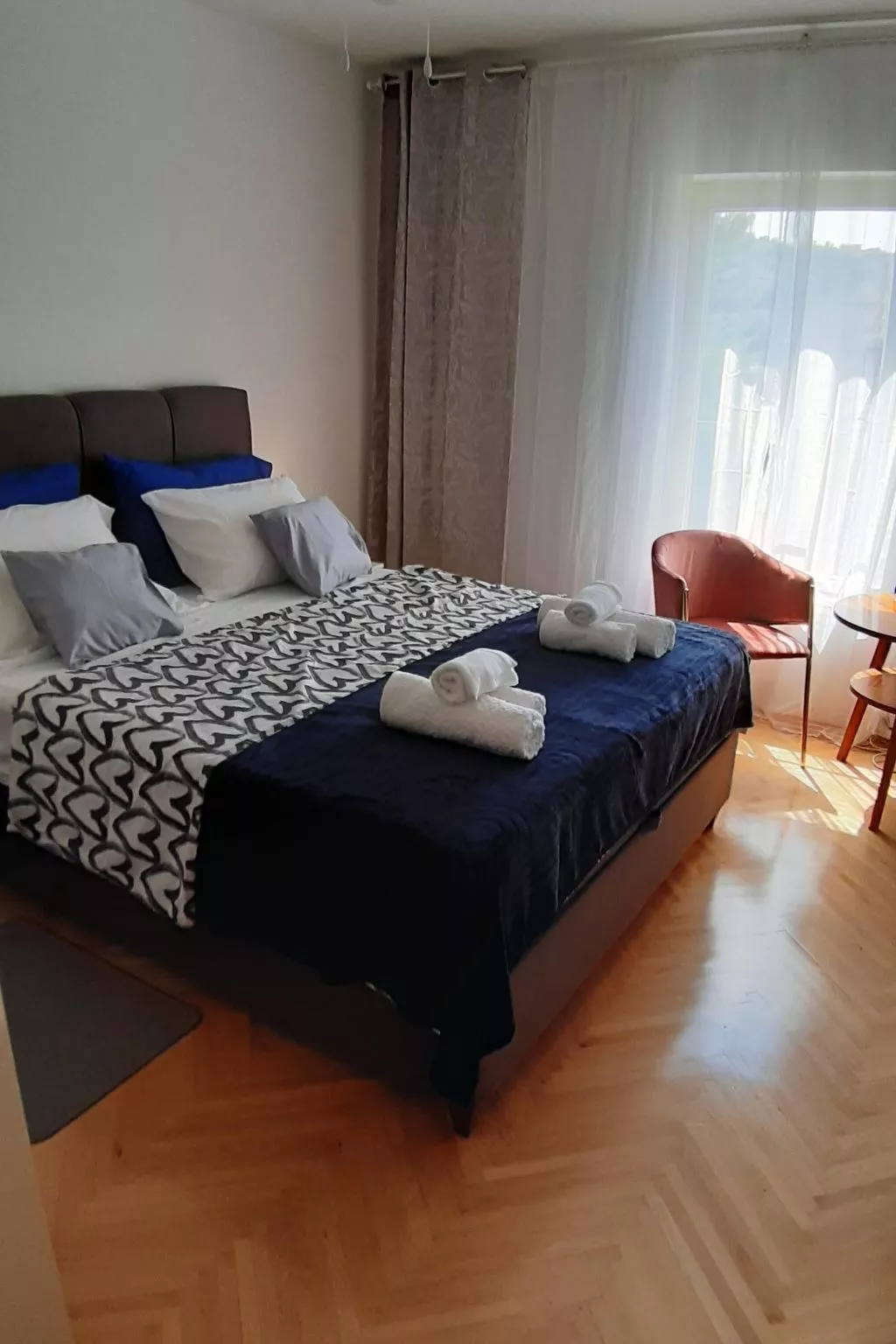 Wohnung mit Blick auf das Wasser-Dedans