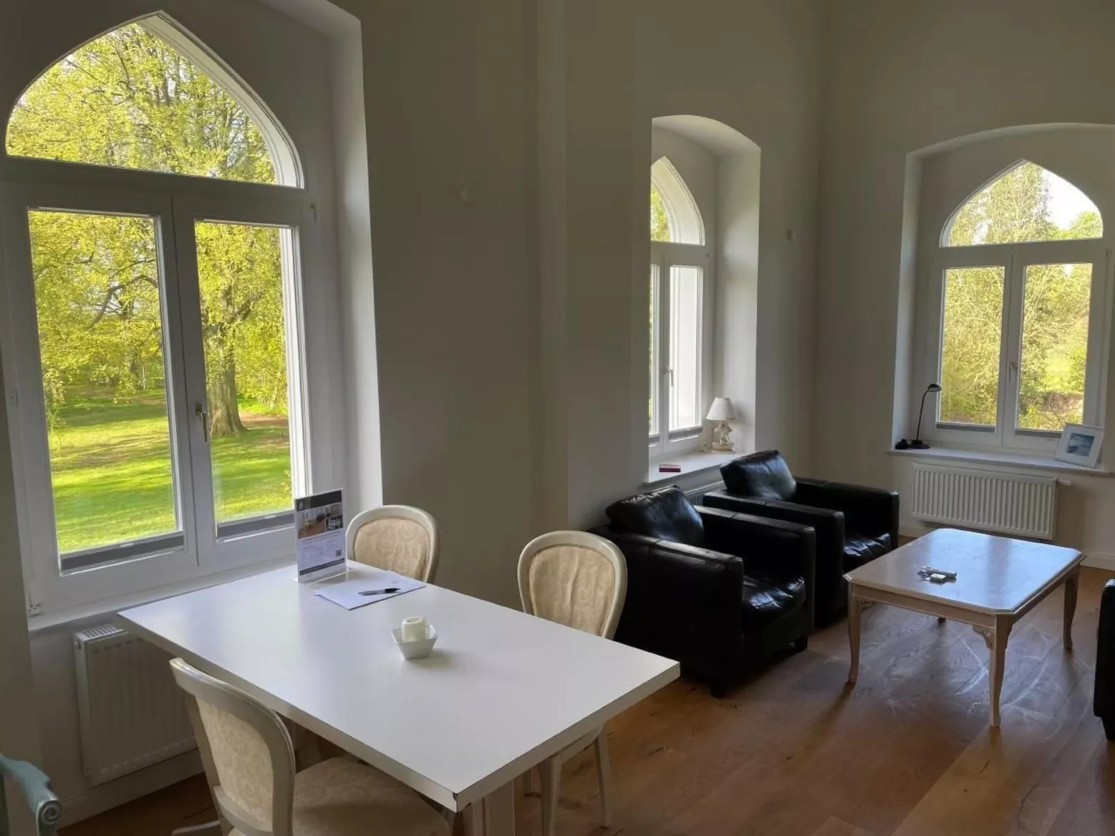 Weisses Traumschloss an der Ostsee-Drinnen