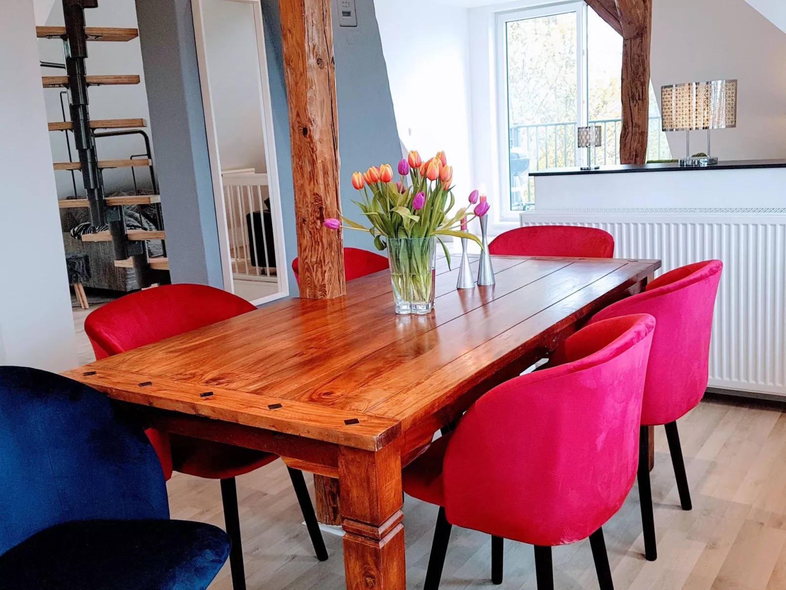 Luxus Penthouse im Grünen-Drinnen