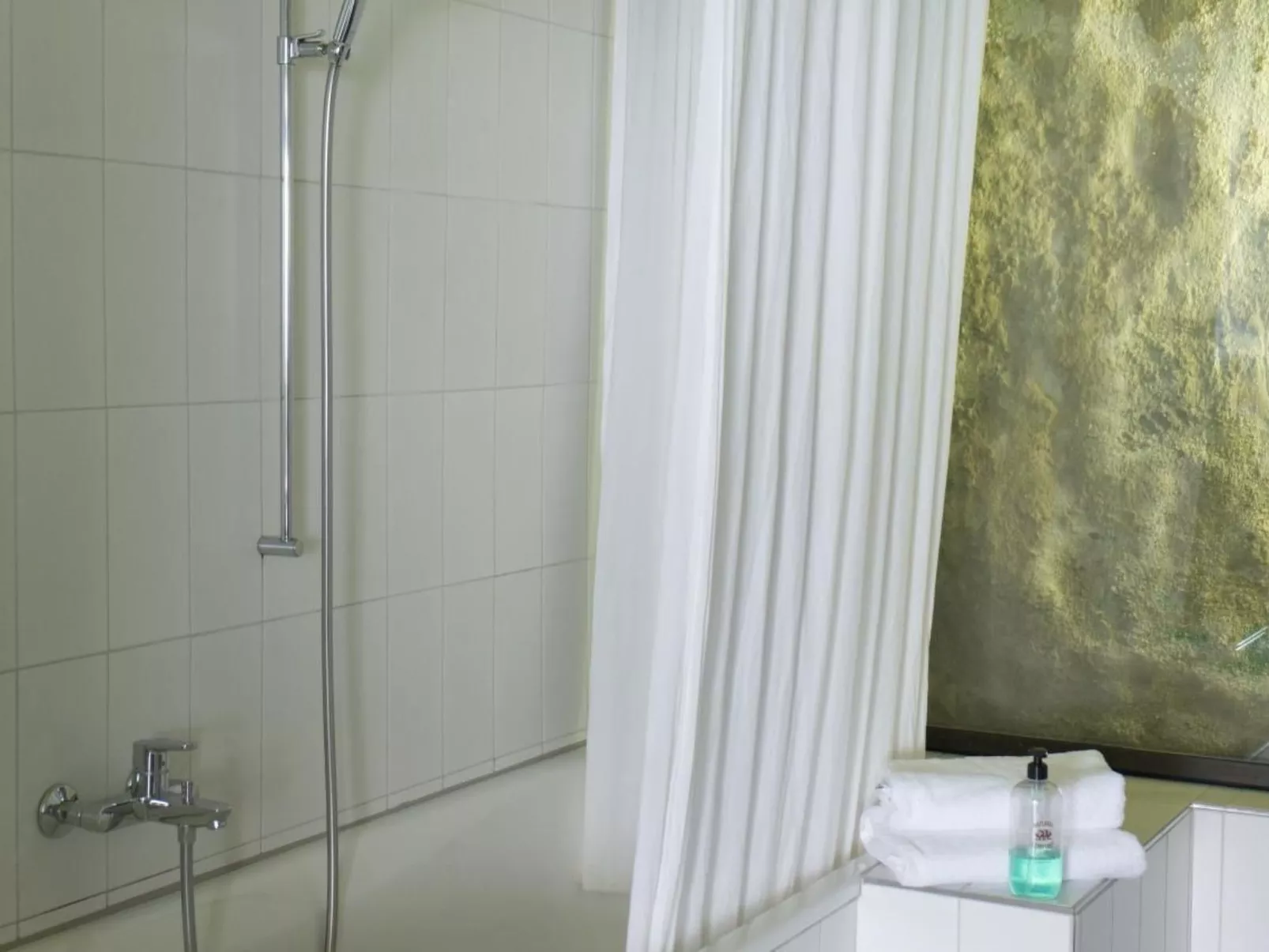 Maisonette-Ferienwohnung auf dem Vully-Inside