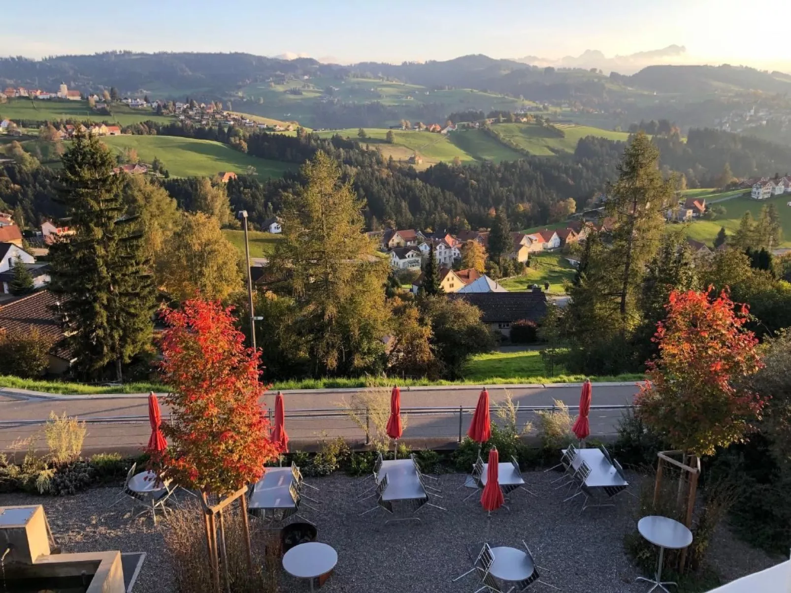 Dorf5, Kronbergblick-Outside