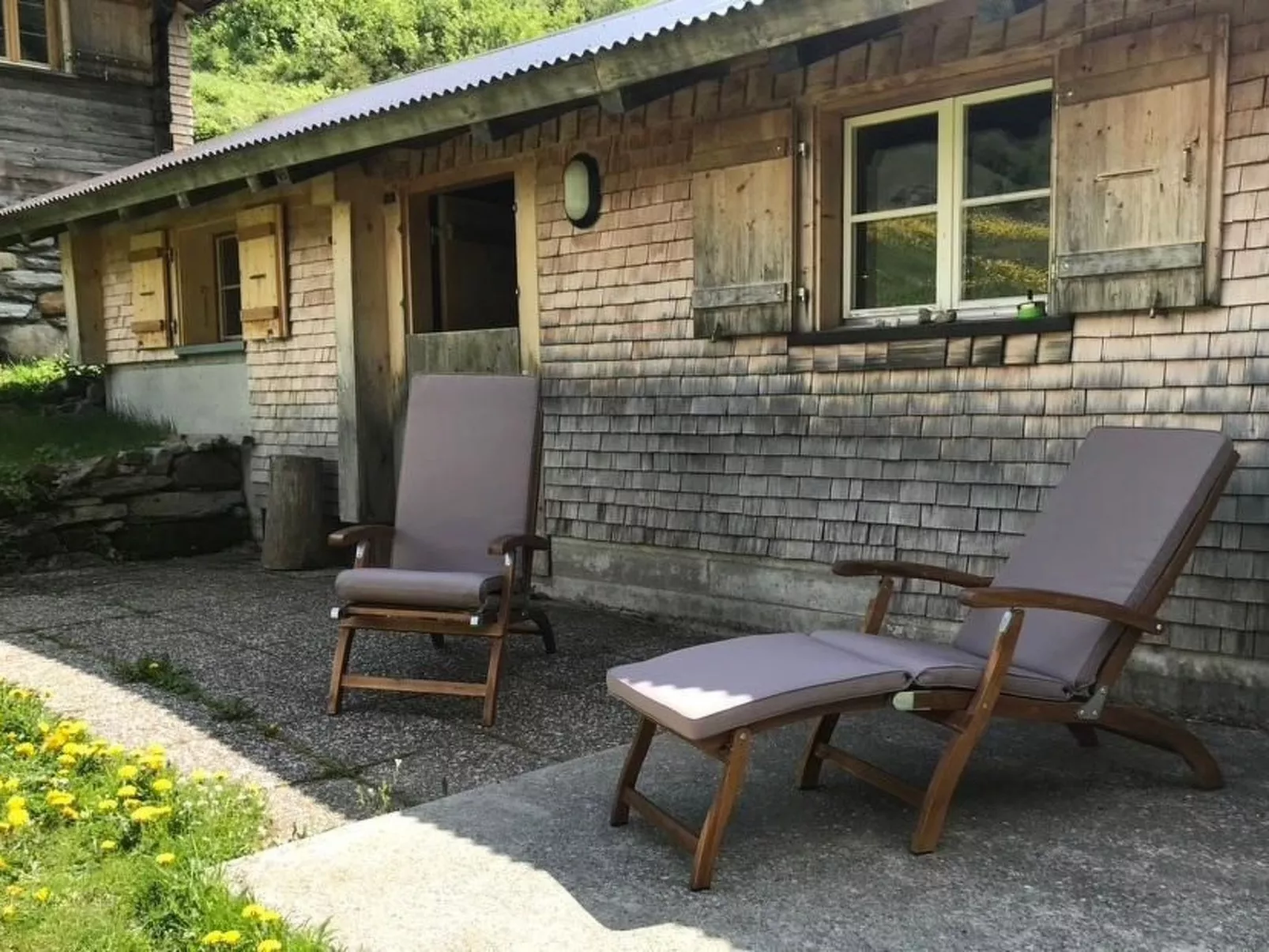 Alphütte Gental - Haslital-Draußen