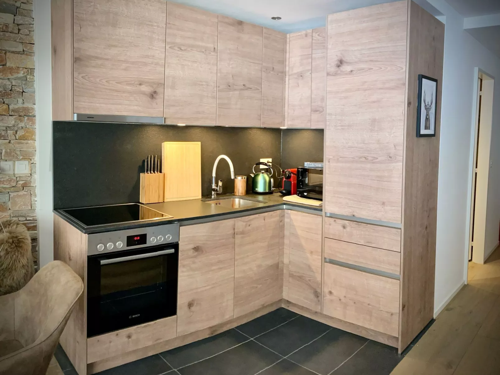 Geräumiges 3.5 Zimmer Beste Lage Kostenloses Parken-Dedans