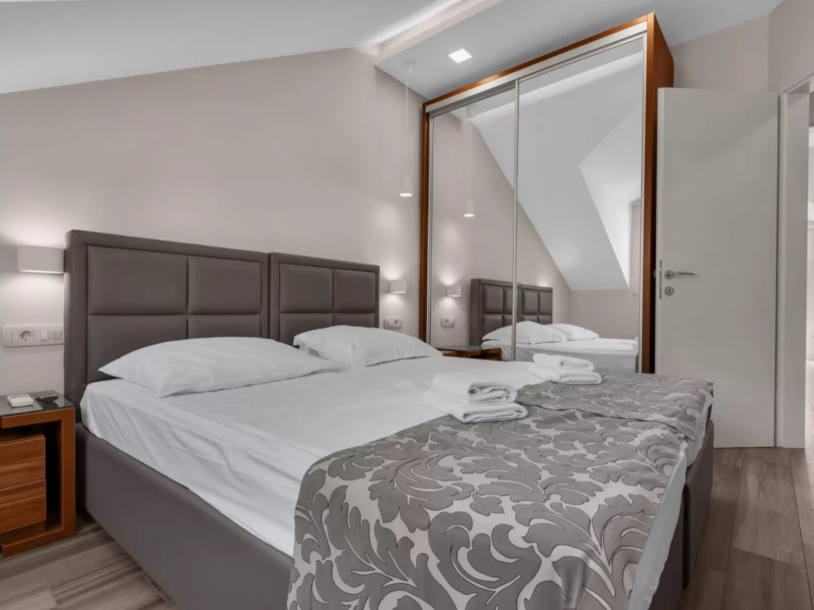 Brotis - apartment with sea view-Drinnen