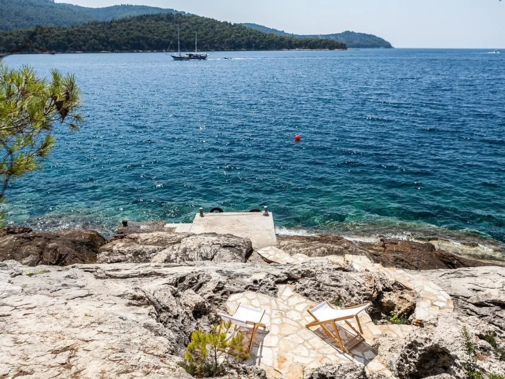 Villa Style and Sea-Image-tags.info