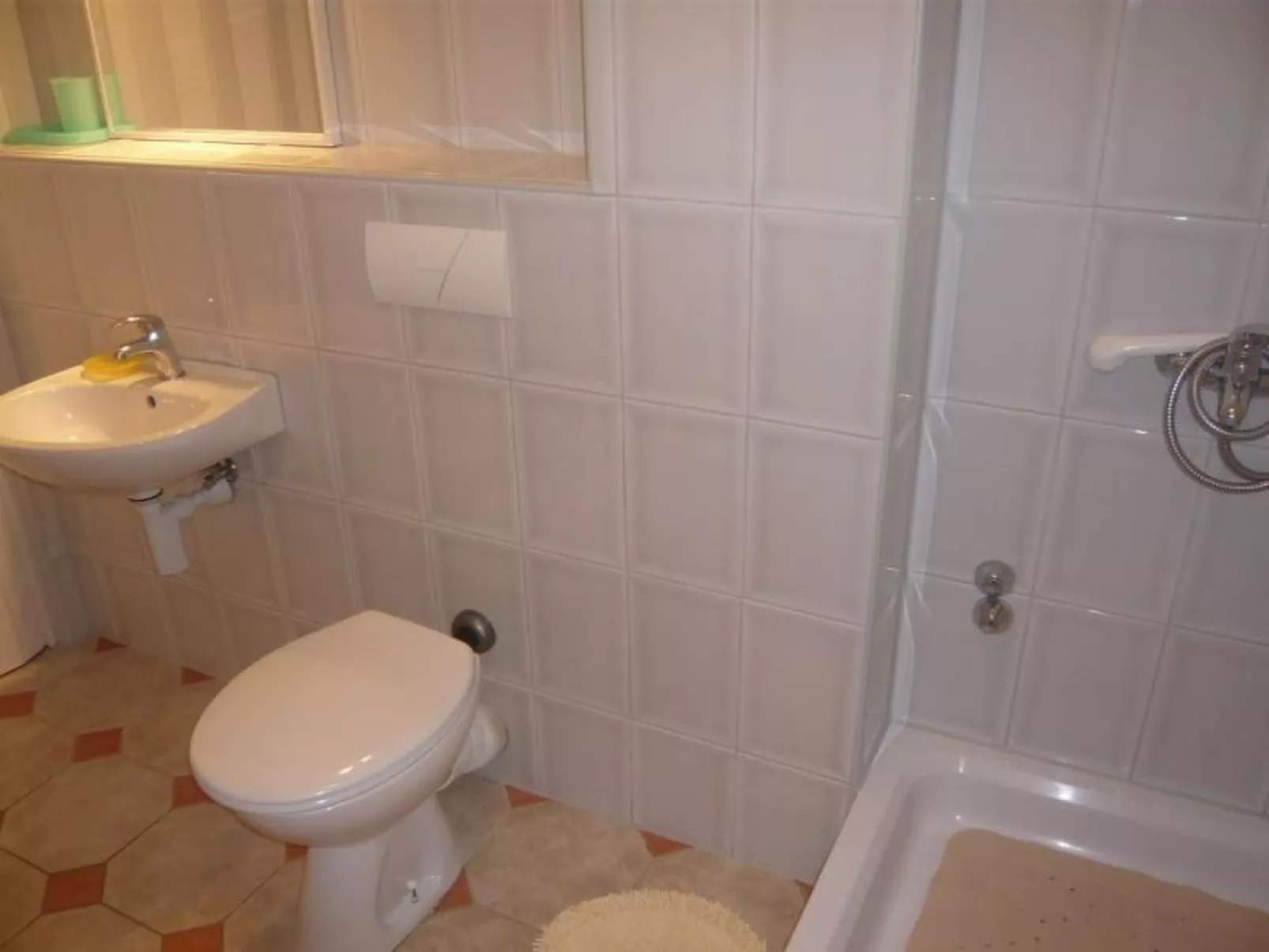 Studio mit Terrasse im ersten Stock des Hauses-Image-tags.info