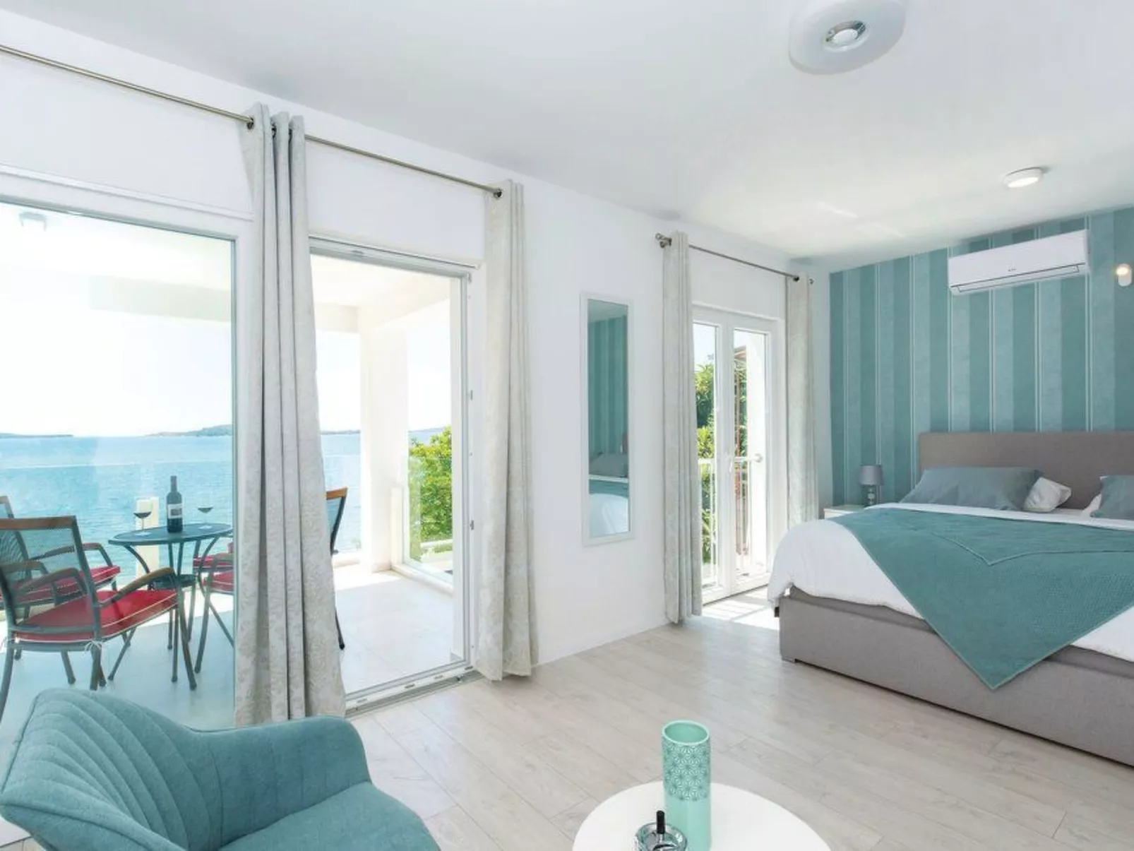 Villa Felicita für 12 Personen in Zaboric-Inside