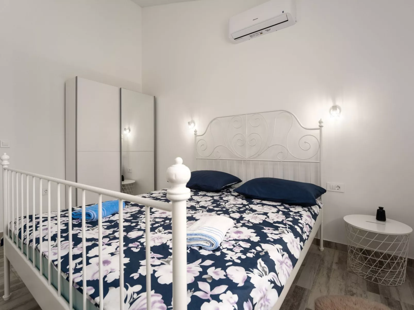 Villa mit privatem Pool in einer ruhigen Gegend gelegen-Inside