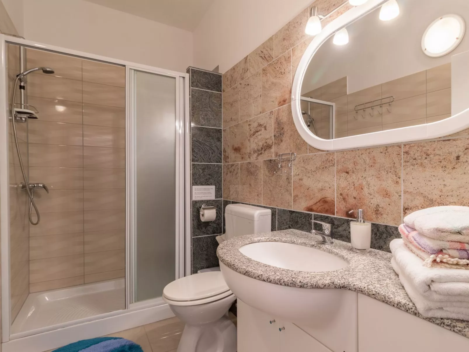 Villa Natalia Peroj,  mit privaten Pool-Dedans