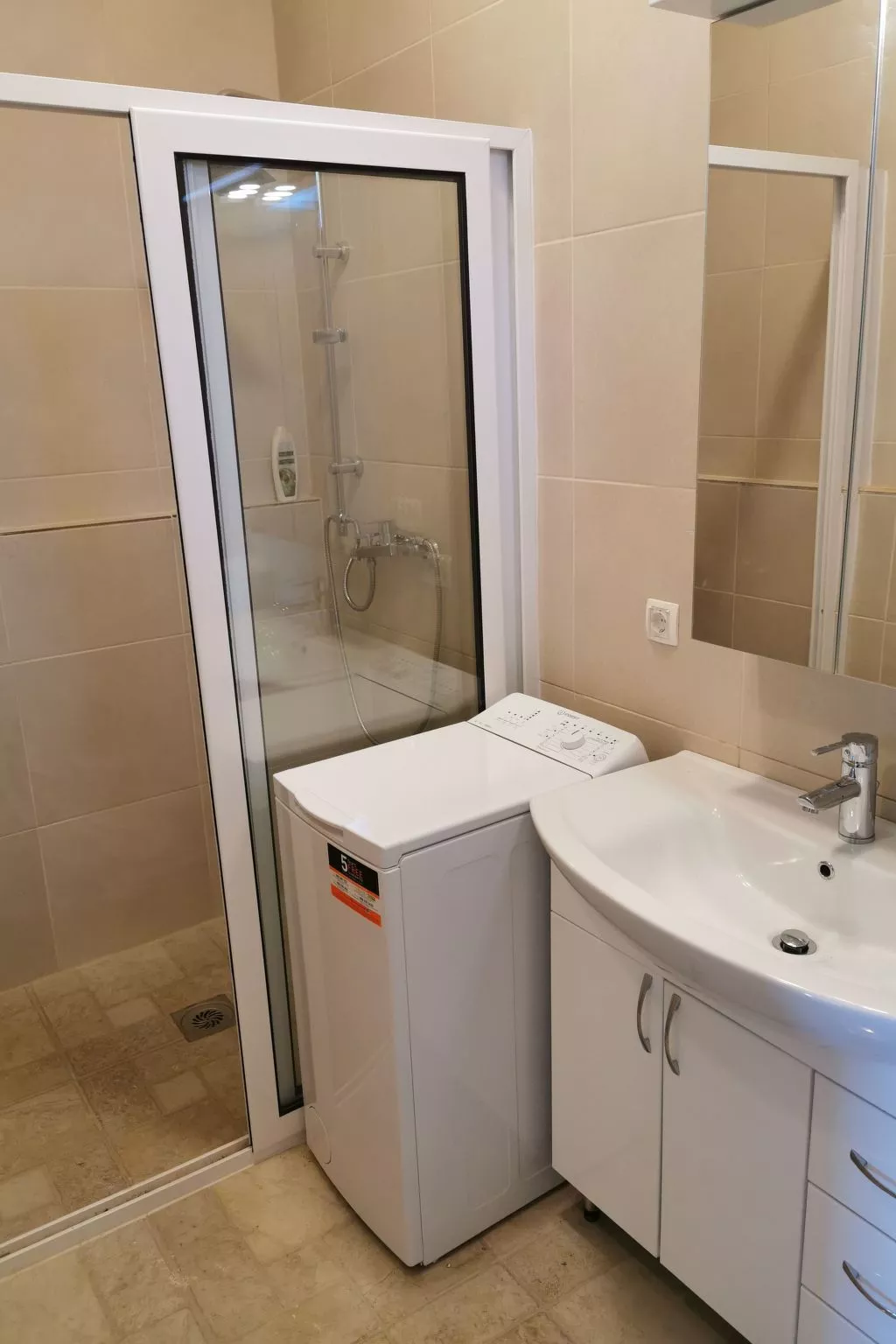 Schönes Apartment mit Whirlpool, Grill und Garten-Image-tags.info