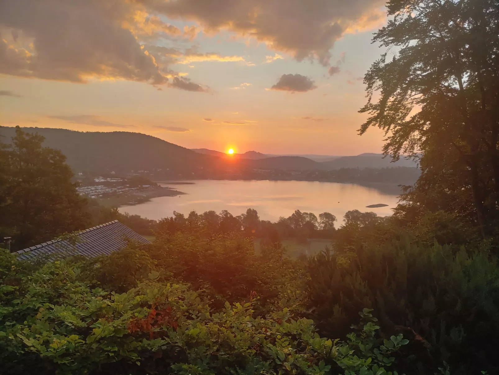 Ederseeblick in Bringhausen am Edersee-Draußen