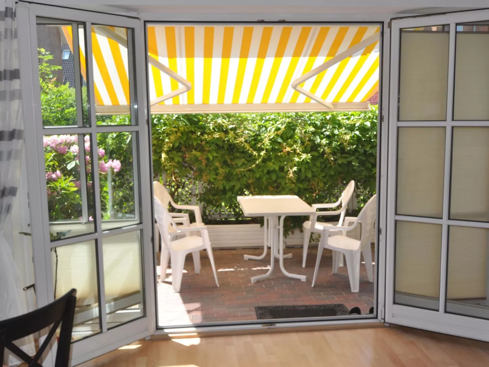 Entspannen auf der Südterrasse-Dehors