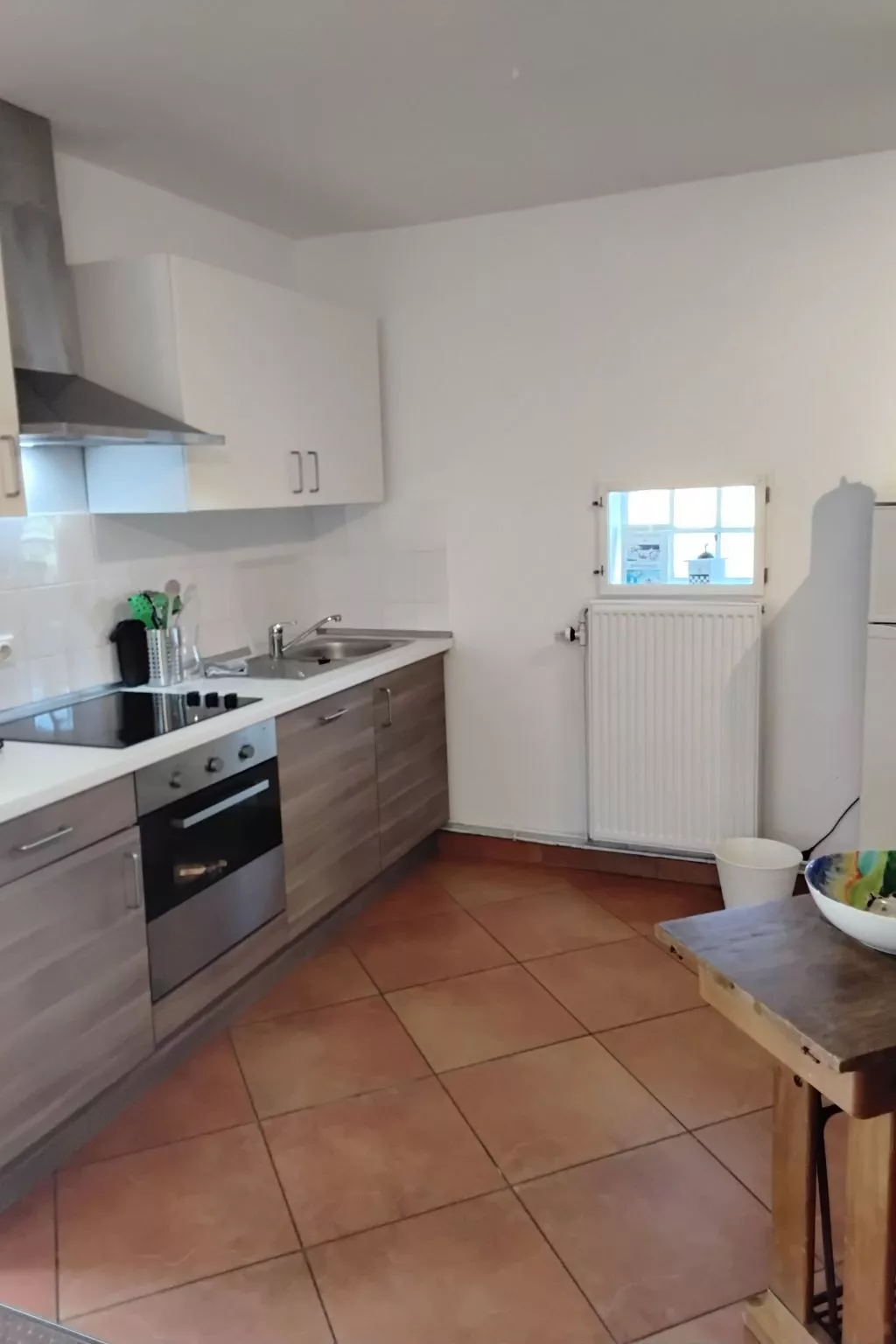 Auf zwei Etagen mit Gartennutzung-Drinnen